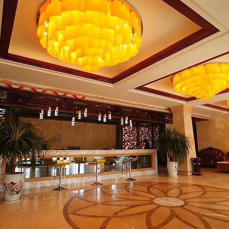 Sunshine Holiday Hotel Liaocheng Exterior foto