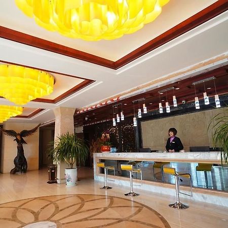 Sunshine Holiday Hotel Liaocheng Exterior foto